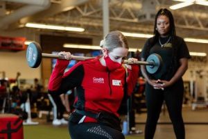 low cost gyms in toronto GoodLife Fitness Toronto Mount Pleasant and Davisville