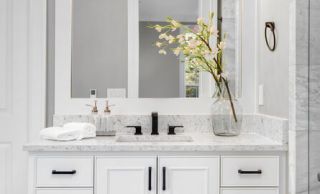 WHY A 48-INCH BATHROOM VANITY IS PERFECT FOR MEDIUM-SIZED BATHROOMS